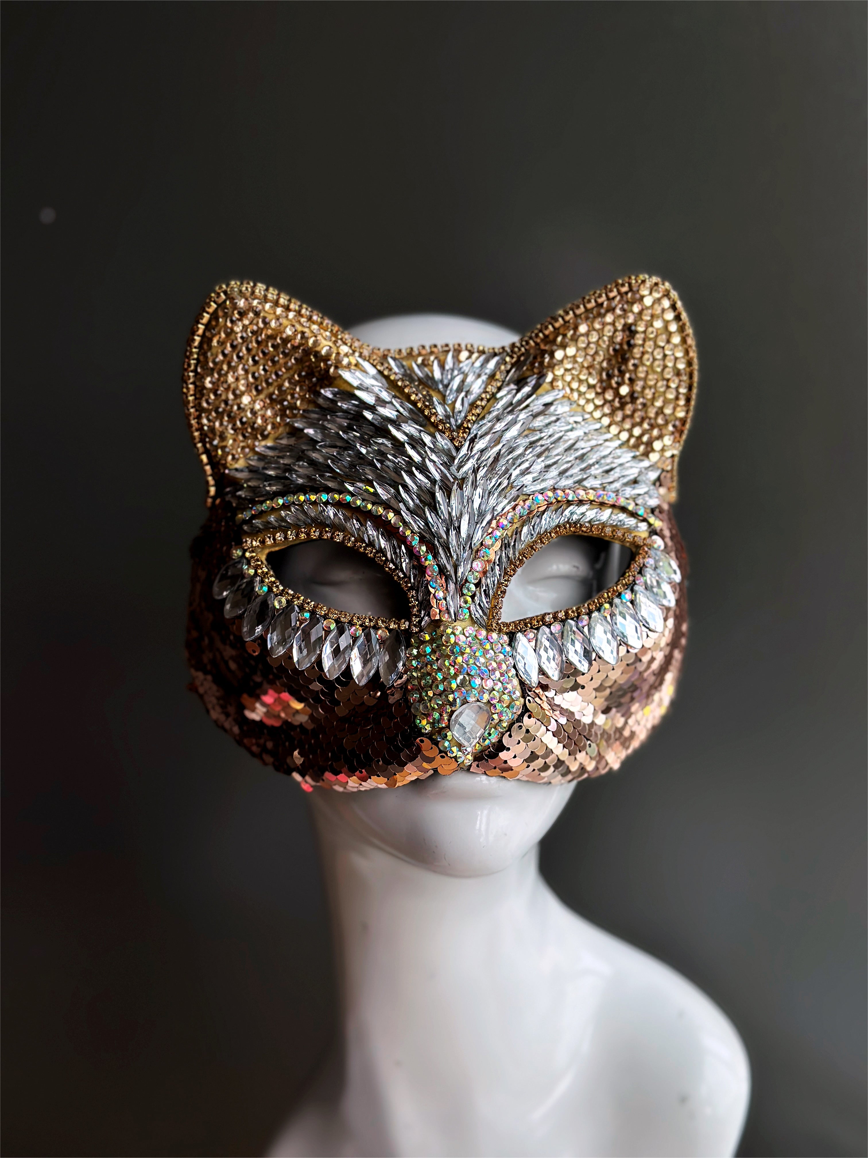 Women's Masquerade Mask Rhinestones Cat Gold