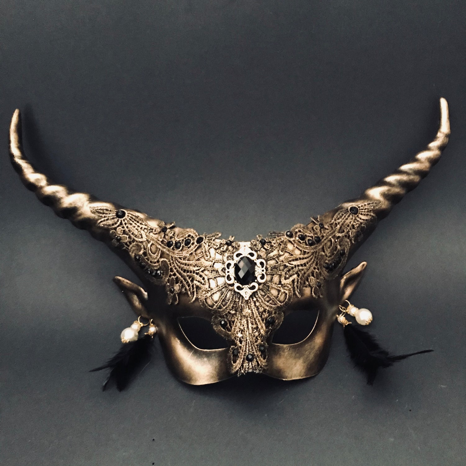 Long Horn Mask - Gold