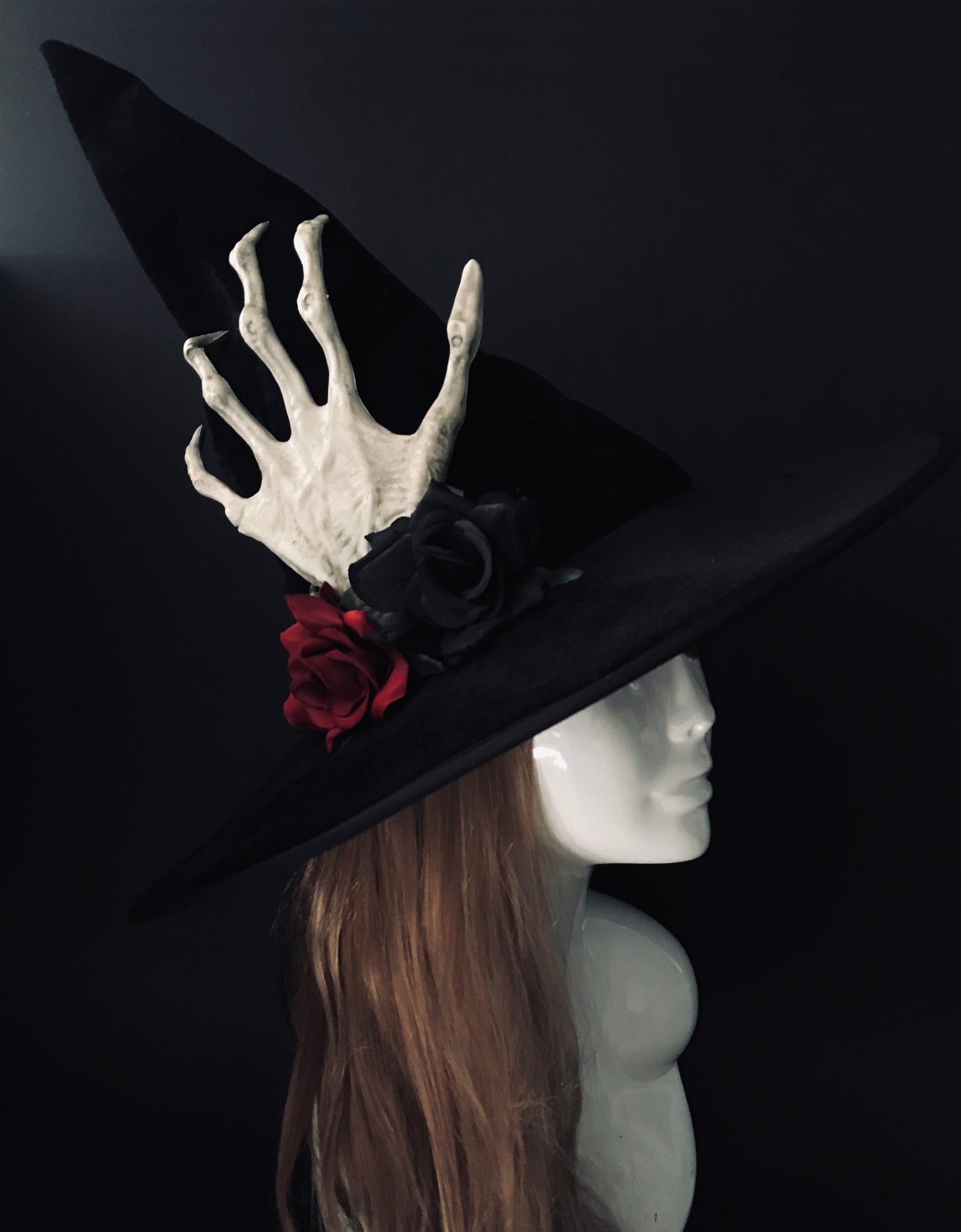 Black Witch Hat - Skull Hand