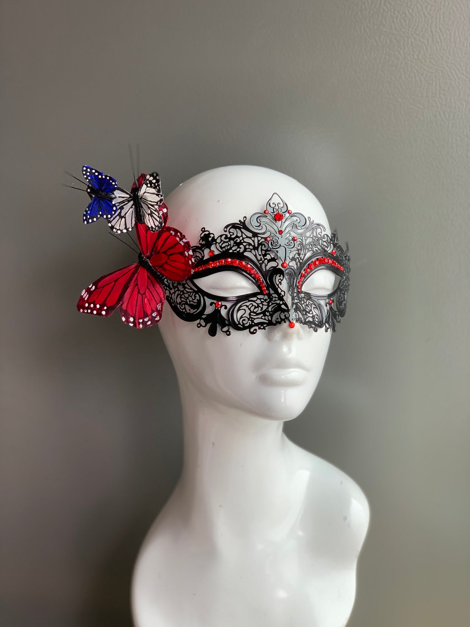 Liberty Wings Mask