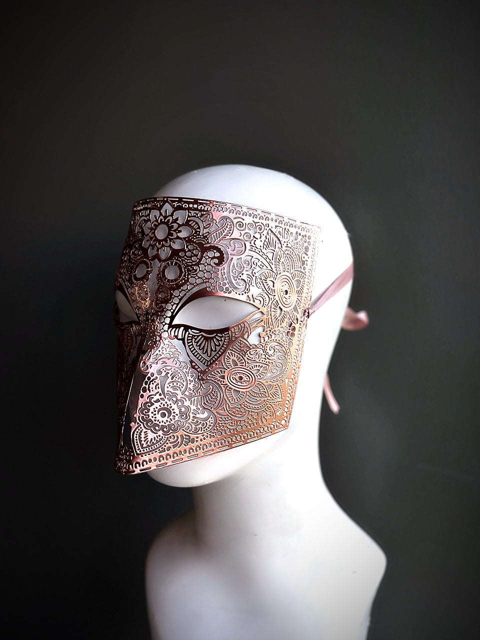 The knights Veil - Rose Gold