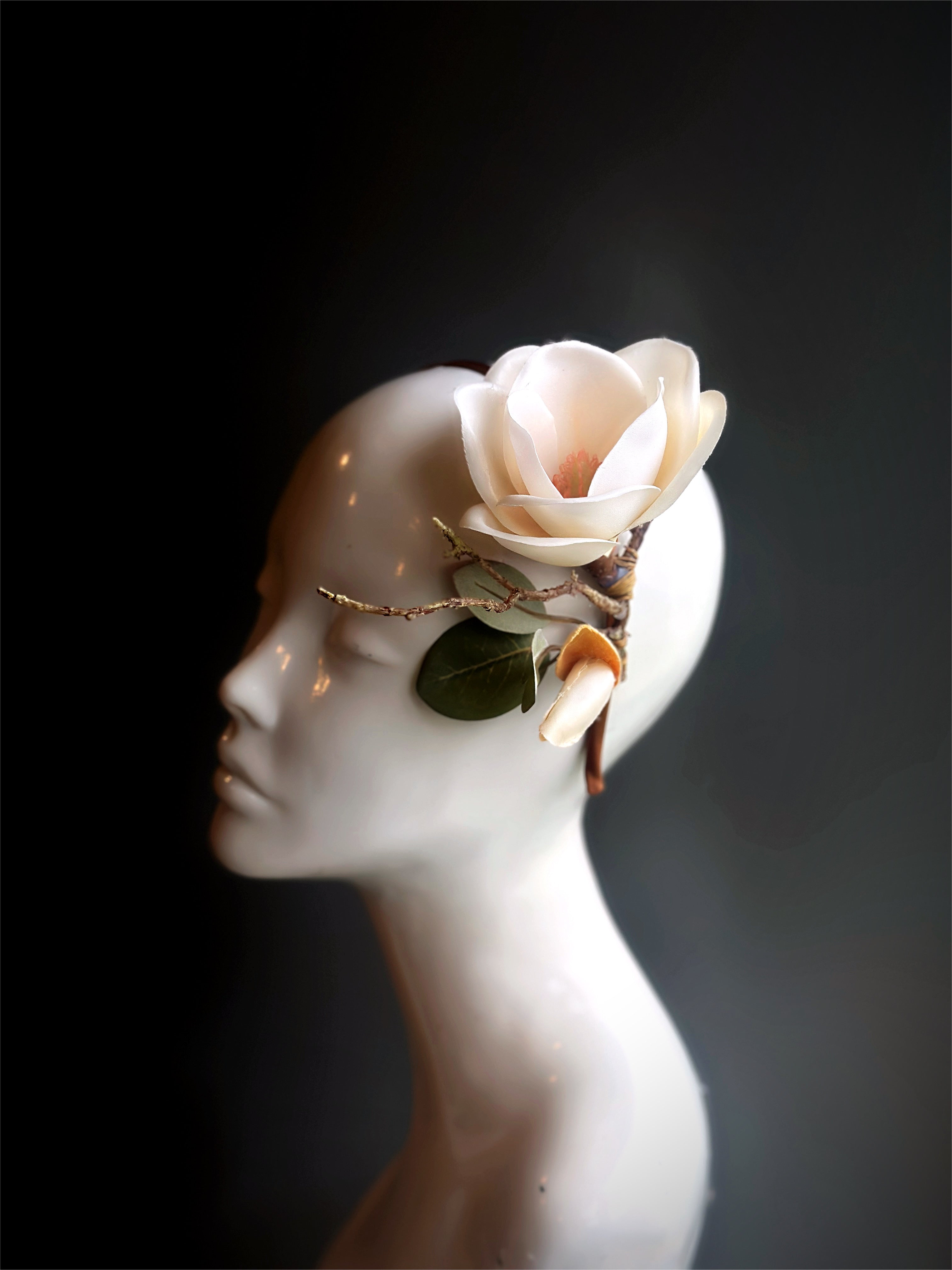 Kids Fascinator - Natural Magnolia