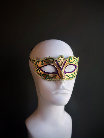 Mardi Gras Golden Elegance Mask