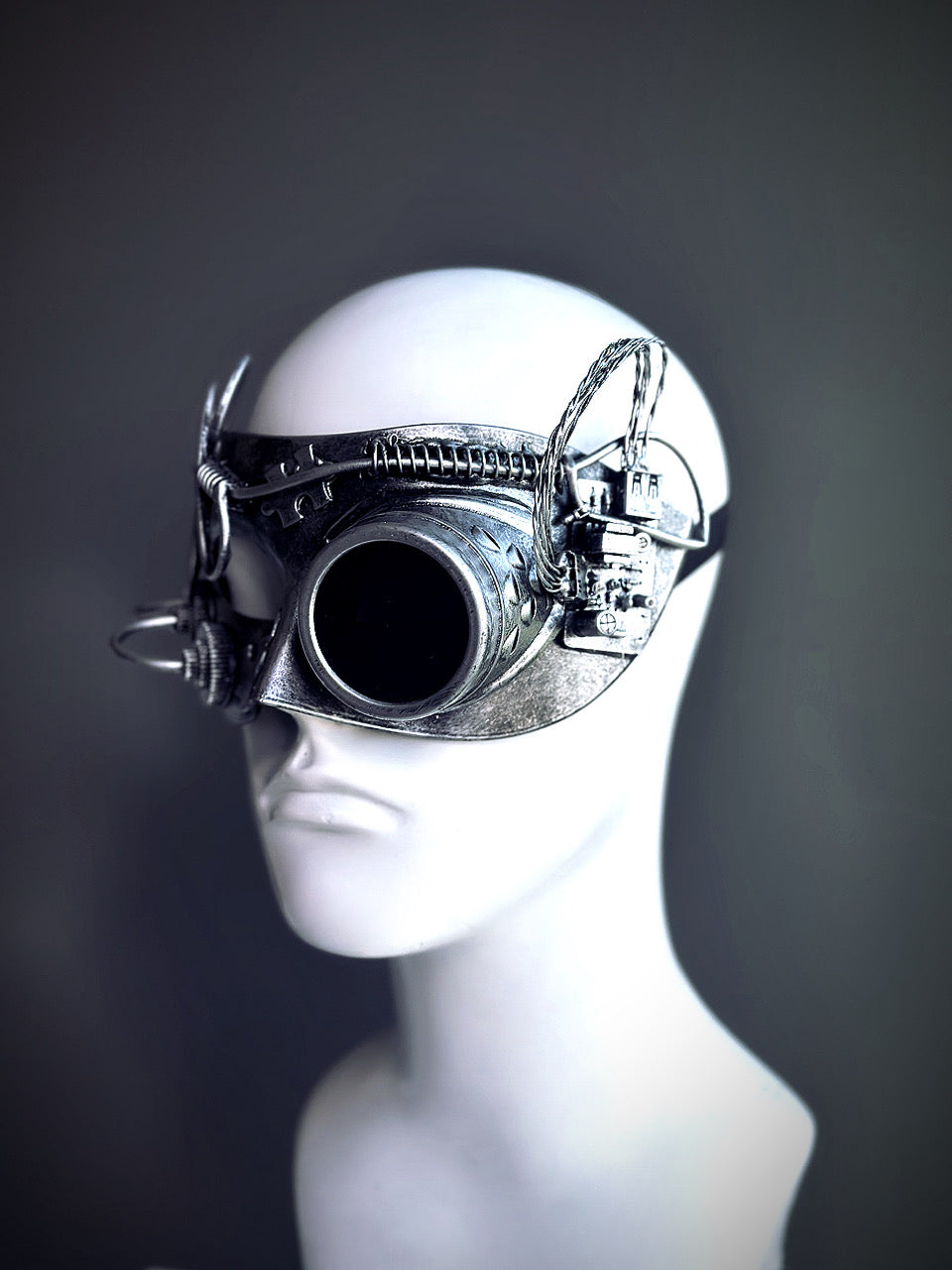 The Mechanist Mask