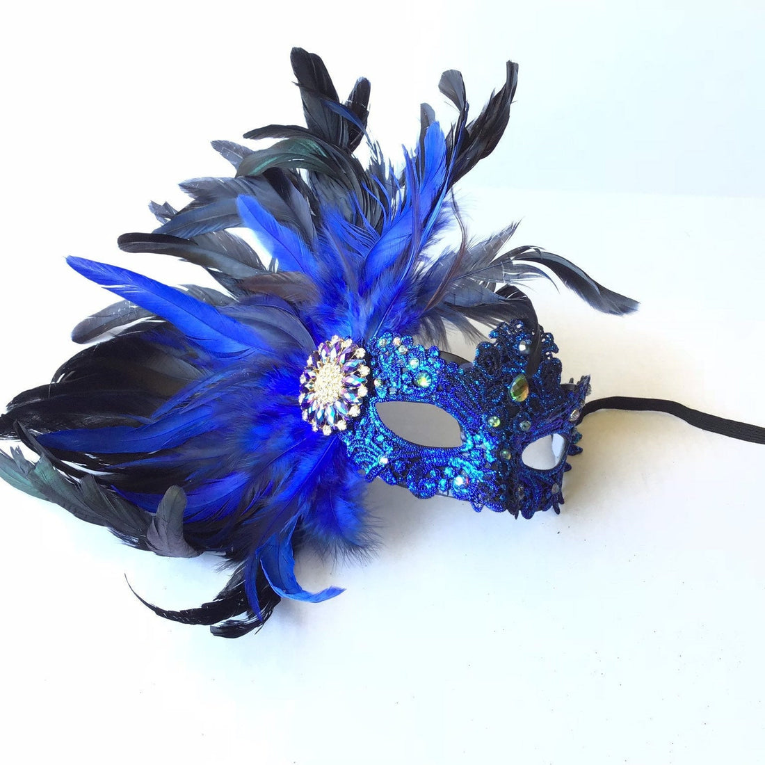 Vibrant Feather Mask - Blue/Black